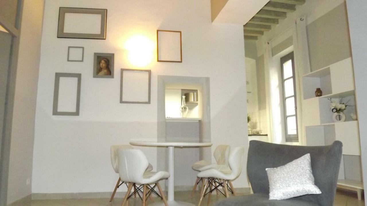 Le Barreme Apartment Arles Luaran gambar