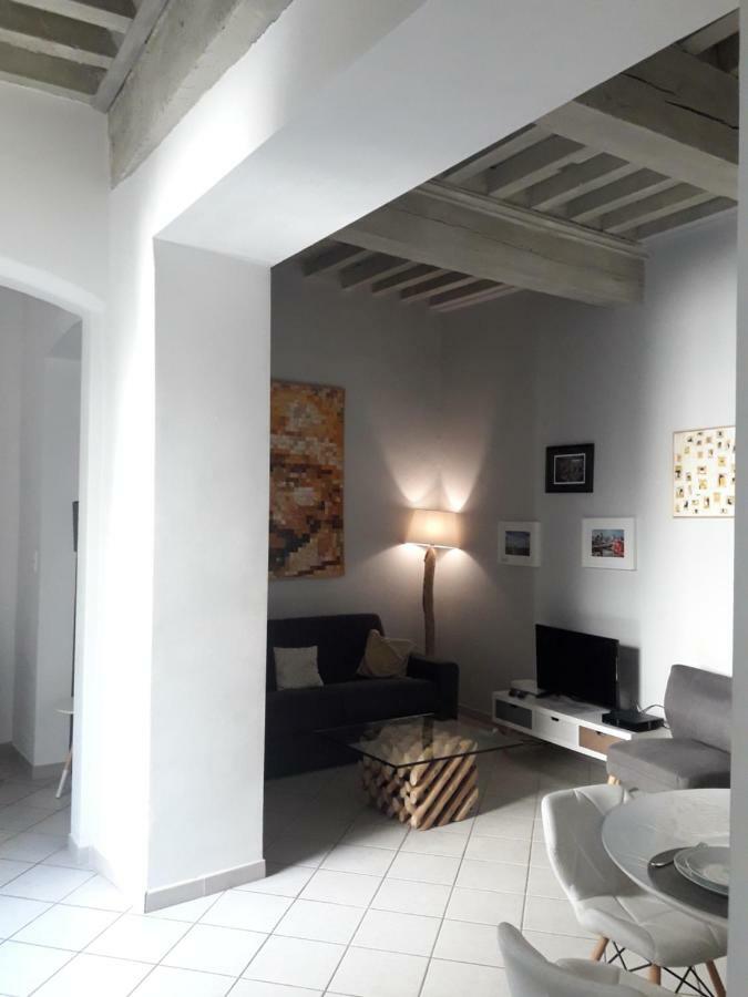 Le Barreme Apartment Arles Luaran gambar